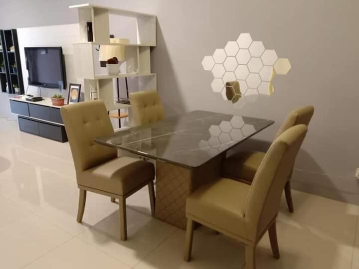 Qc Homestay
